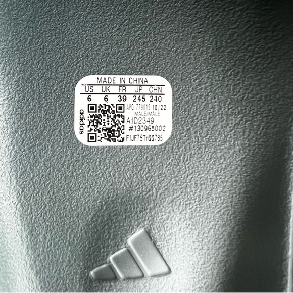 YEEZY SLIDE SLATE GREY US 6 - Picture 3 of 5